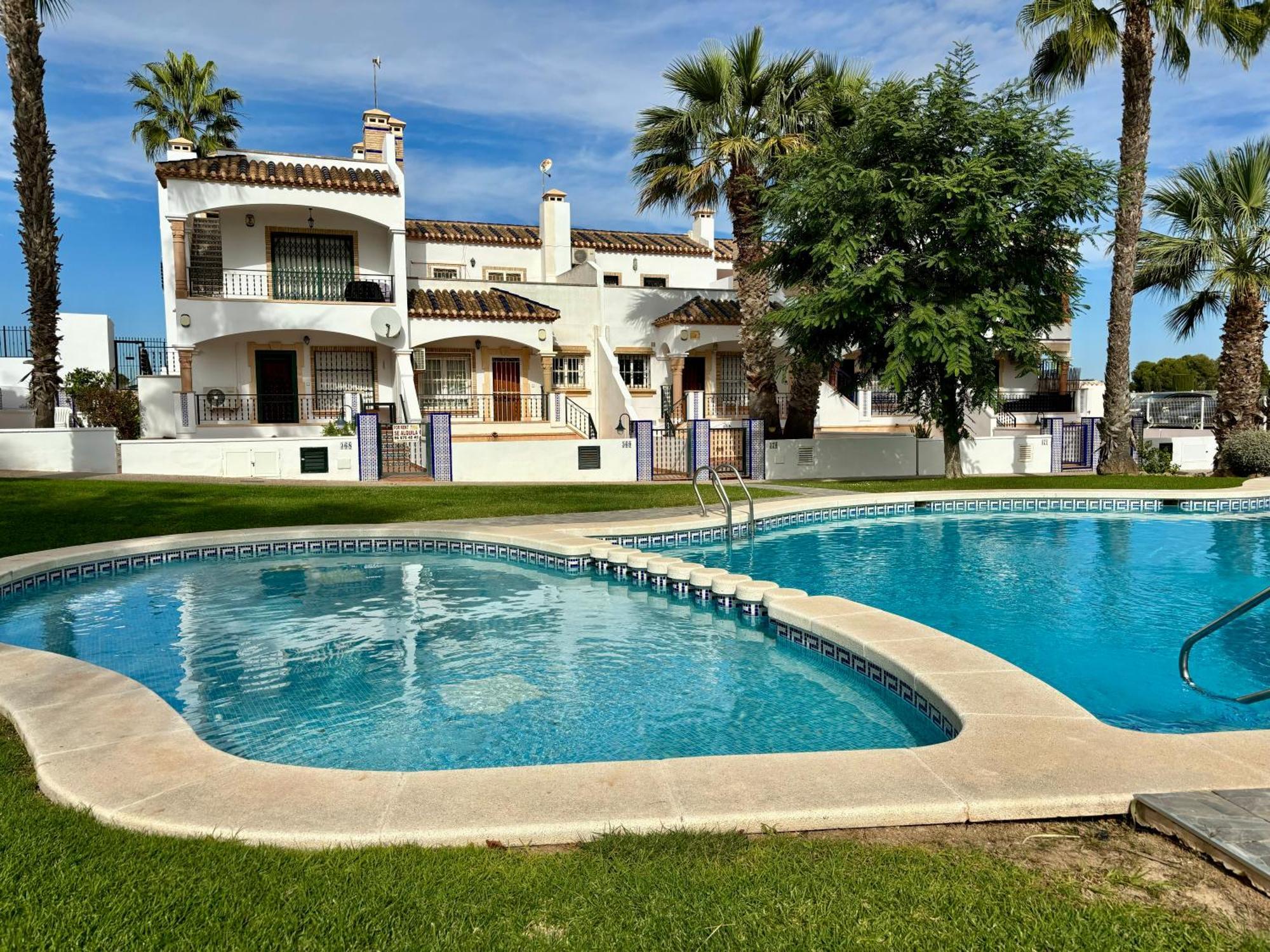 Casa Leone In Het Hart Van Villamartin Exterior photo